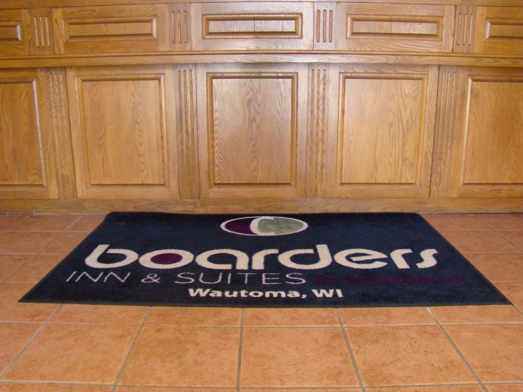 Boarders Inn & Suites By Cobblestone Hotels - Wautoma Экстерьер фото