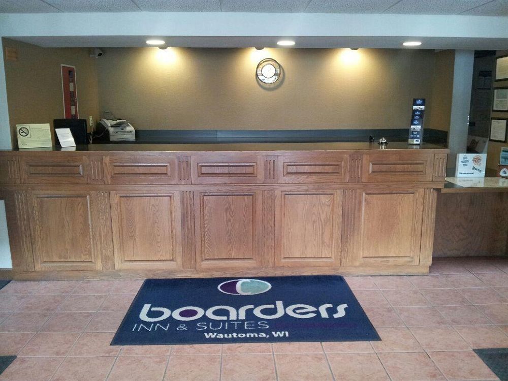 Boarders Inn & Suites By Cobblestone Hotels - Wautoma Экстерьер фото